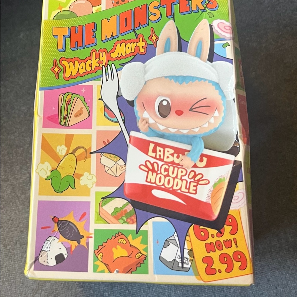 LaBuBu CUP NOODLE The Monsters Wacky Mart Toy - Blue